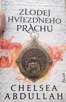 Kniha s orieskou "Zlodej hviezdneho prachu" - 6