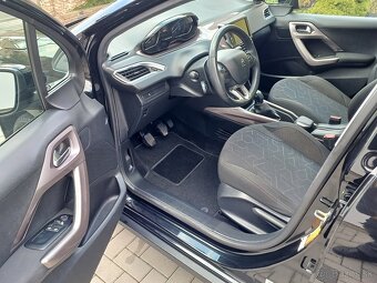 Peugeot 2008 1,2 benzín, 172.000km - 6