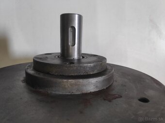 Elektromotor s prevodovkou - 6