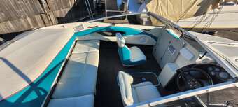 LOD KAJUTOVA BAYLINER 1851 CAPRI S PRIVESEM - 6