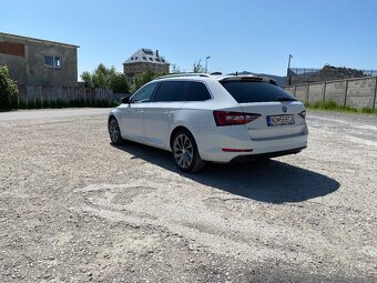 Škoda Superb Combi 4x4 L&K - 6