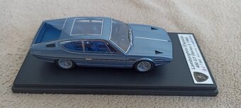 Predám model Lamborghini Espada 400 GT 1:43 Looksmart - 6