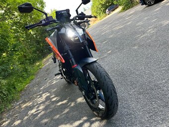 KTM DUKE 125 - 6
