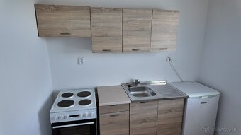 Garzónka s čiastočným zariadením, Boriny - 6