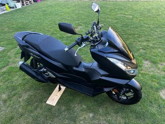 Honda PCX 125 2023 - 6