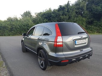 Honda CR-V 3 2.2 - 6