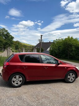 Predám Kia Ceed 1.4 16V 2007 - 6