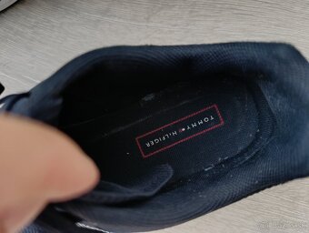 Dámske tenisky Tommy Hilfiger...veľ.42 - 6