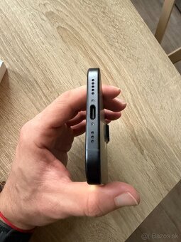iPhone 16 256GB - 6