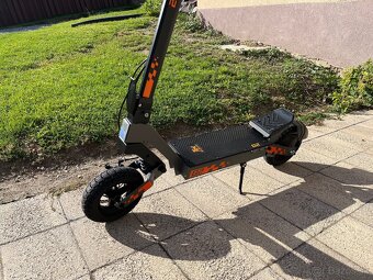 Elektrická kolobežka Kukirin G2 - 6