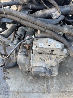 Rozpredám agregát CFGB 2.0 TDI 125kw - 6