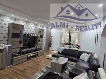 Rodinný dom s garážou - 6