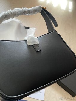 YSL čierna kabelka - 6