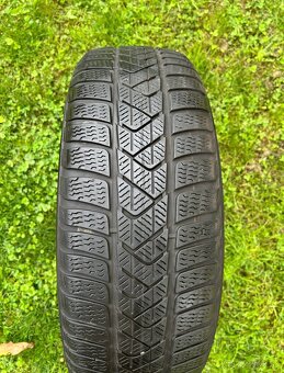 205/60 r16 zimné PIRELLI 92H - 6