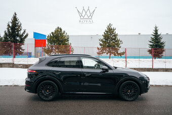 Porsche Cayenne GTS 4.0 V8 Black Edition DPH - 6