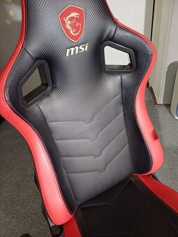 špičkové herné kreslo - stolička MSI - 6