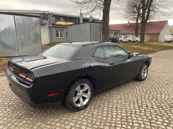 Dodge Challenger 3.6 novy model 2015 r.v - 6