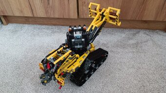 Lego technic - 42094 - Tracked loader - 6