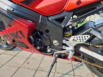 Predám Suzuki GSX-R 1000 - 6
