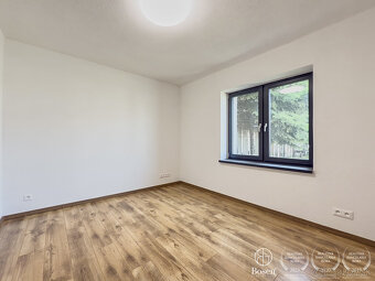 BOSEN | Moderná viacúčelová budova, Lučenec, 140m2 - 6