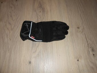 Predam uplne nove moto rukavice DANE o velkosti L - 6