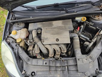 ford fiesta benzin - 6
