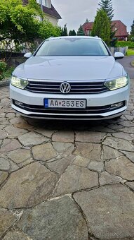 VW Passat Variant 2.0 TDI DSG Highline, 140 kW, r. 2019 - 6