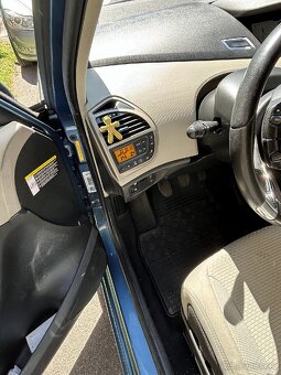 Predám Citroen C4Picasso - 6