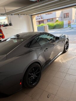Predam Ford Mustang 5.0 GT - 6