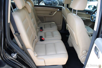Volkswagen Touran 1.6 TDI Comfortline DSG - 6