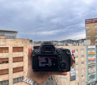 Predám Canon EOS 70D (menší technický nedostatok) - 6