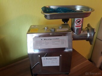 Predám elektrický mlynček na mäso 8 - 6