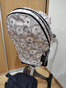 Kočík Stokke xplory V5 - 6