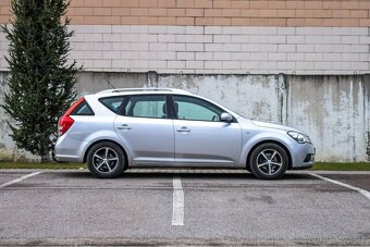 Kia Cee´d SW 1.4 CVVT 16V LX - 6