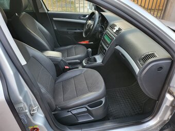 Predám Škoda Octavia Facelift Combi 2.0 TDI Elegance - 6