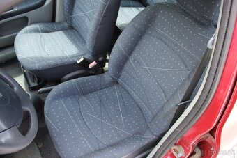 Renault Clio 1,2 i 16V - 6