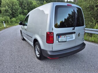 Volkswagen Caddy 2.0 TDi - 6