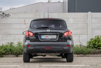 Nissan Qashqai 2.0 benzín - 6
