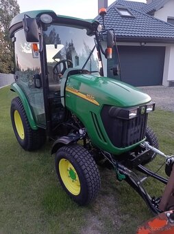 John deere 3520 - 6
