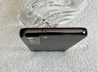 Samsung Galaxy S22 - Na diely (reštartuje sa) - SUPER STAV - 6