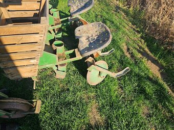 Sadzač zemiakov HEGER - 6