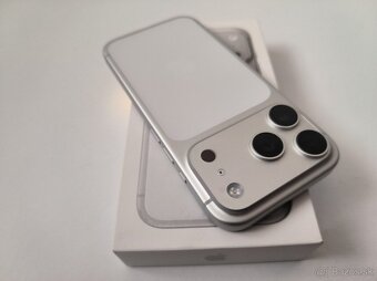 apple iphone 17 PRO 256gb Silver / Batéria 99% - 6