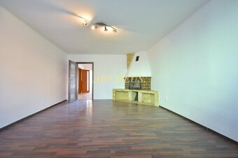 3D / EXKLUZÍVNE / RODINNÝ DOM, SPIŠSKÉ VLACHY, POZEMOK 683m2 - 6