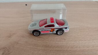 Matchbox & Hot Wheels - 6
