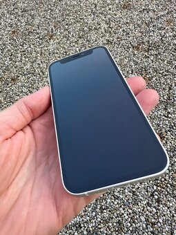 iPhone 12 mini - baterie 100% - 6