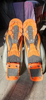 Predám pánske lyžiarky Salomon Quest 338mm - 6