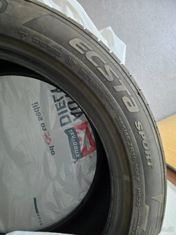 Kumho Ecsta Sport 255/45 R19 104W - DOT 4924 - 6