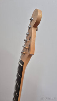 Zákazková elektrická gitara Stratocaster - 6