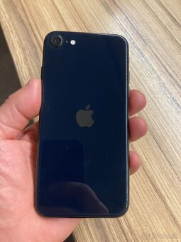 iPhone SE 2022 64GB - 6