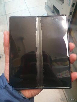 Samsung Galaxy Fold 2 - 6